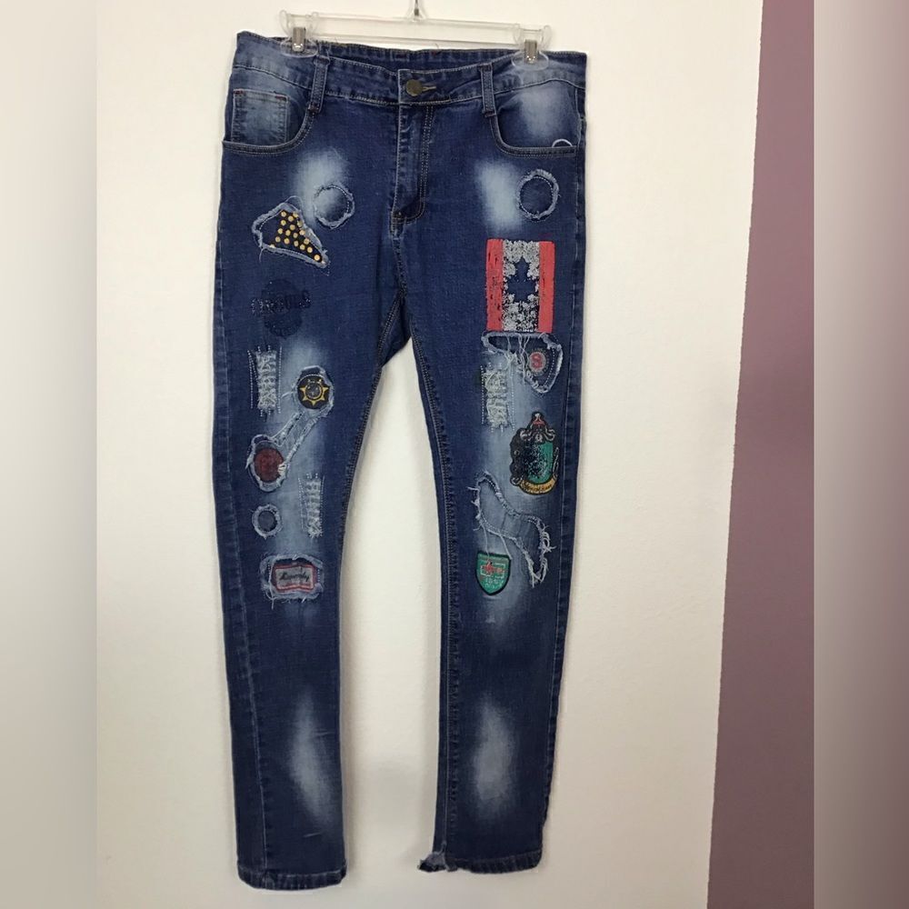 Cool patchwork decorated jeans w/stretch distressed unique fun 10/12